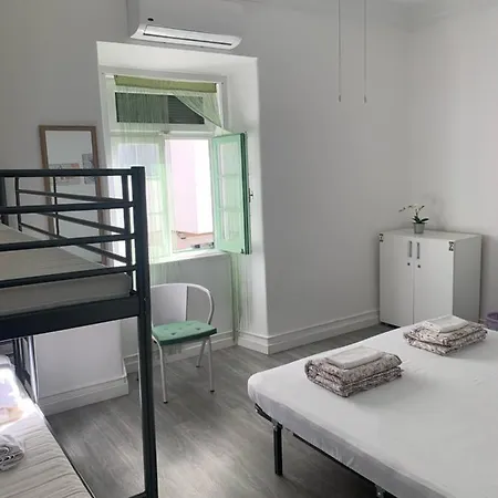 Aloha Hostel Portimão