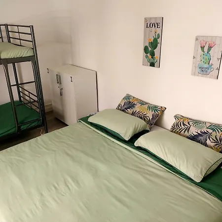 Aloha Hostel