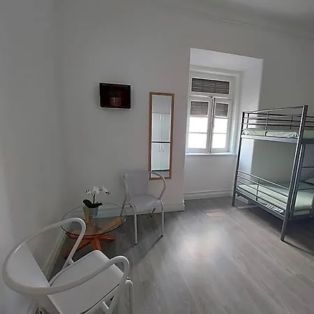Aloha Hostel