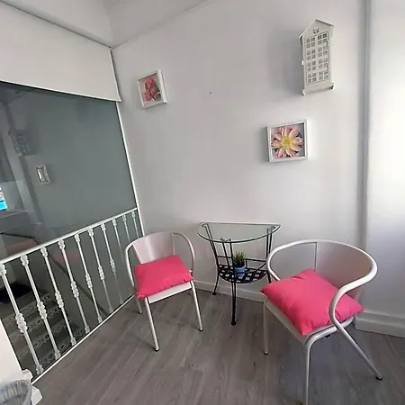 Aloha Hostel *