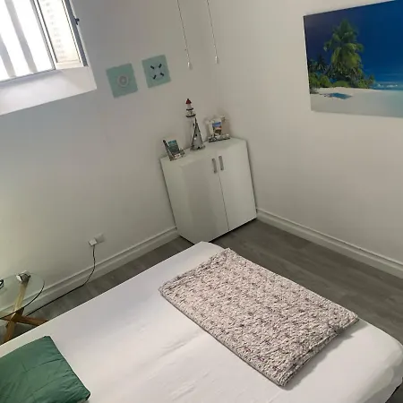 Aloha Hostal *
